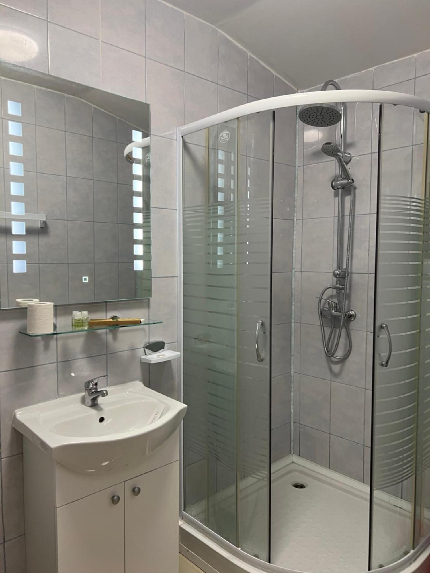 Apartmán Ndl Downtown Kluž Exteriér fotografie